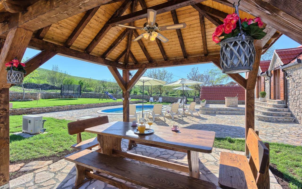 Dalmatia Stone House - Heated Pool Guest House Biorine Exterior photo